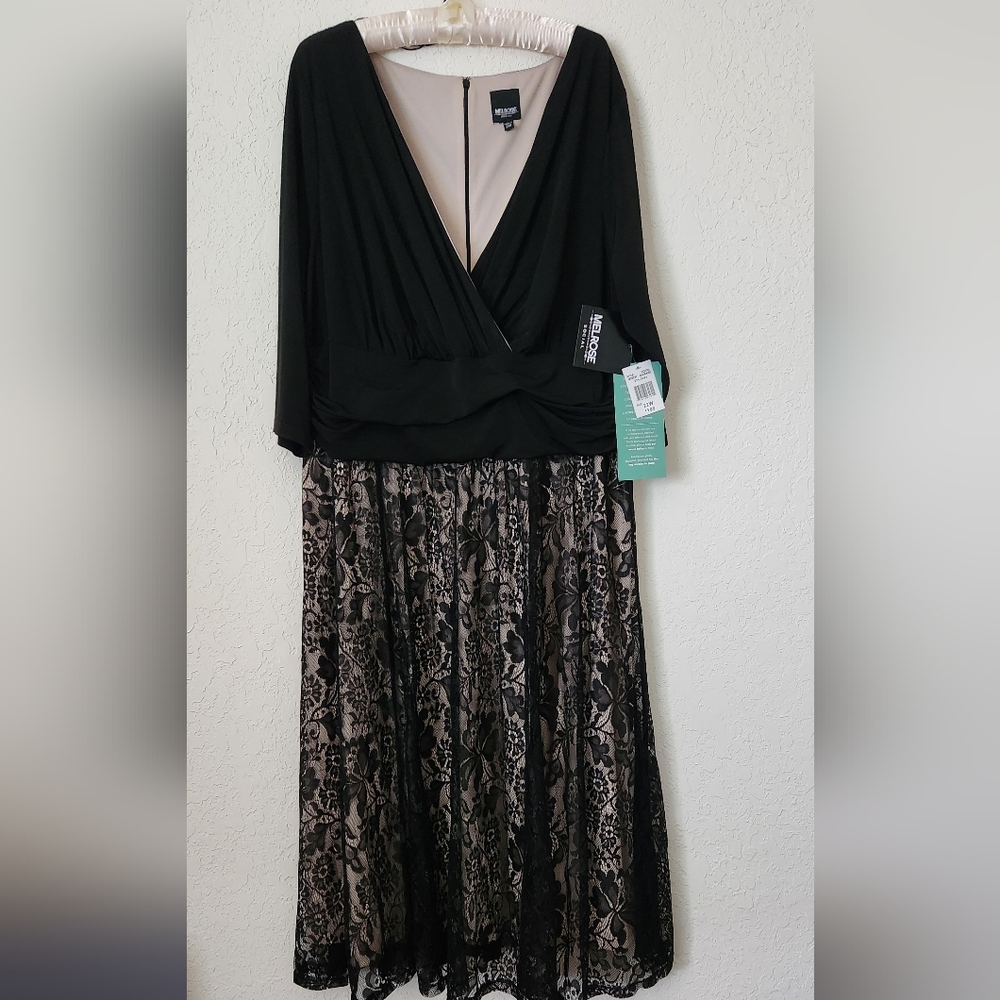 Black and Cream Lace Maxi Dress